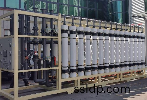 80T/H超(chao)濾設(she)備(bei)