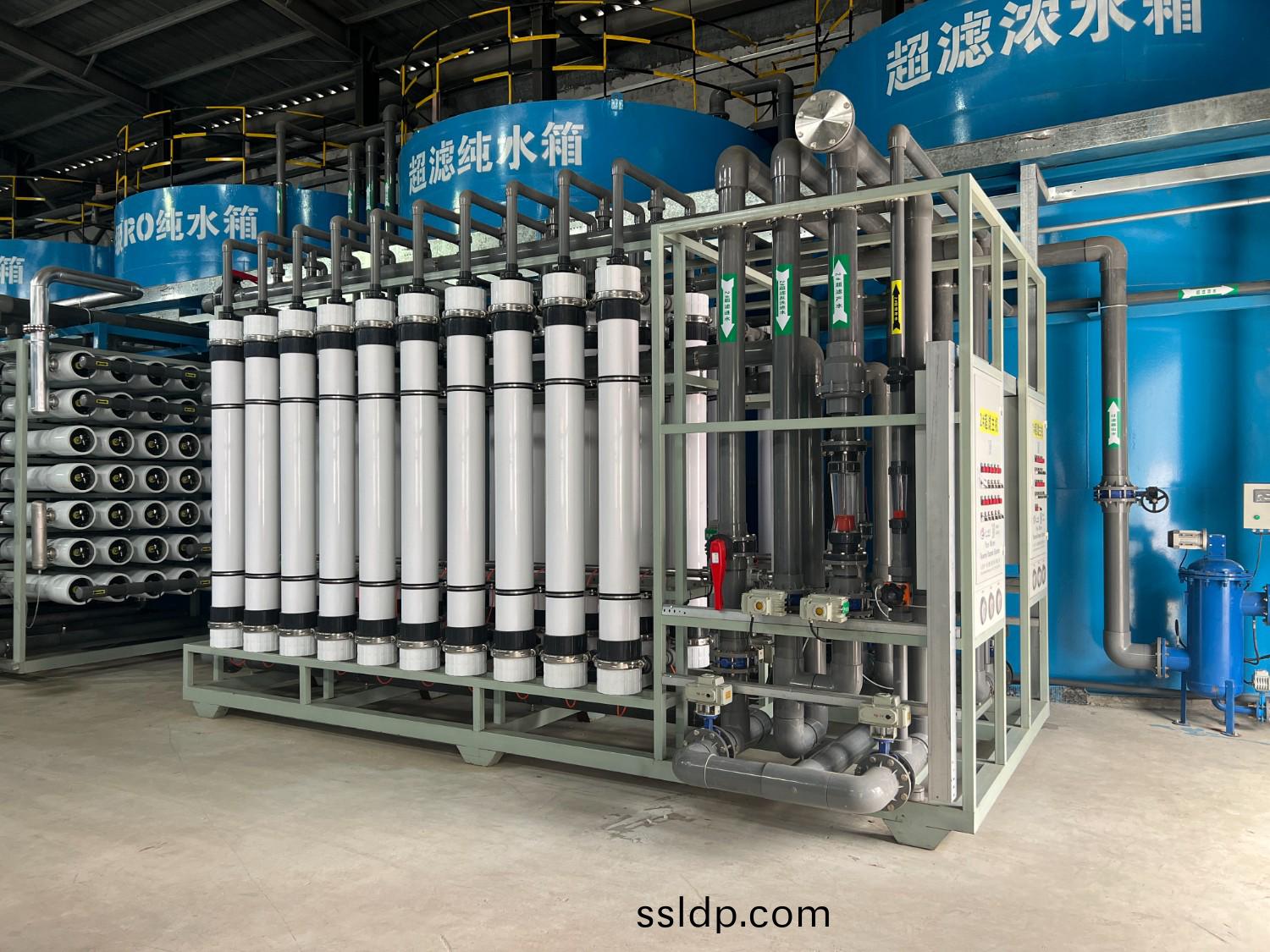 【川(chuan)一股份】150噸/H超濾(lv)+反滲透(tou)設(she)備安裝調(diao)試(shi)完(wan)成