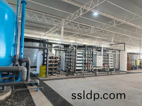 70T/H單(dan)級反(fan)滲(shen)透(tou)+濃水迴(hui)收(shou)項(xiang)目