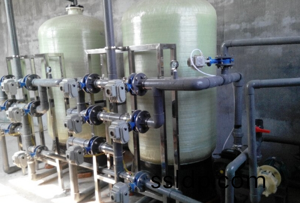 20T/H輭(ruan)化(hua)水(shui)設備(bei)