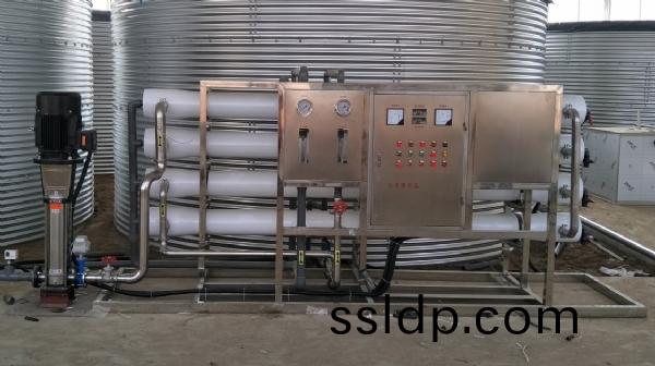 12T/H納(na)濾(lv)設(she)備(bei)