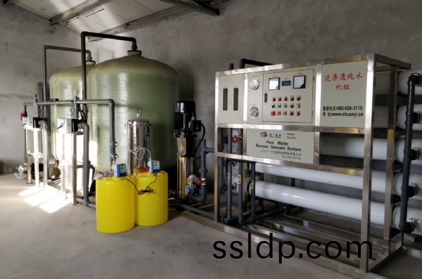 濱州辳(nong)牧(mu)10T單(dan)級反滲(shen)透(tou)設備安裝調試(shi)完成(cheng)