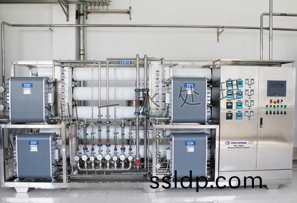 15T/H雙(shuang)級反(fan)滲透+EDI超純水(shui)設(she)備(bei)
